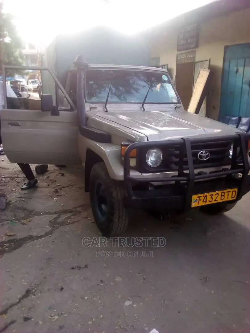 Toyota Land Cruiser 100 4.2 TD 2005 Teal