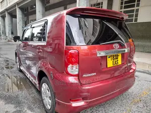 Toyota Rumion 1.5 FWD 2021 Red