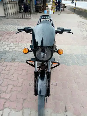 Bajaj Boxer BM100ES 2022 Gray