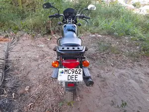 Bajaj Boxer X125 2022 Black