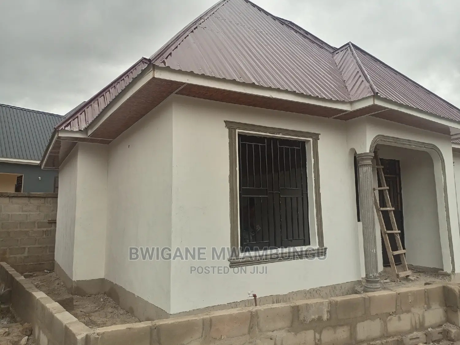 3bdrm Apartment in Chamazi Kwa Dumba, Mbagala for Sale