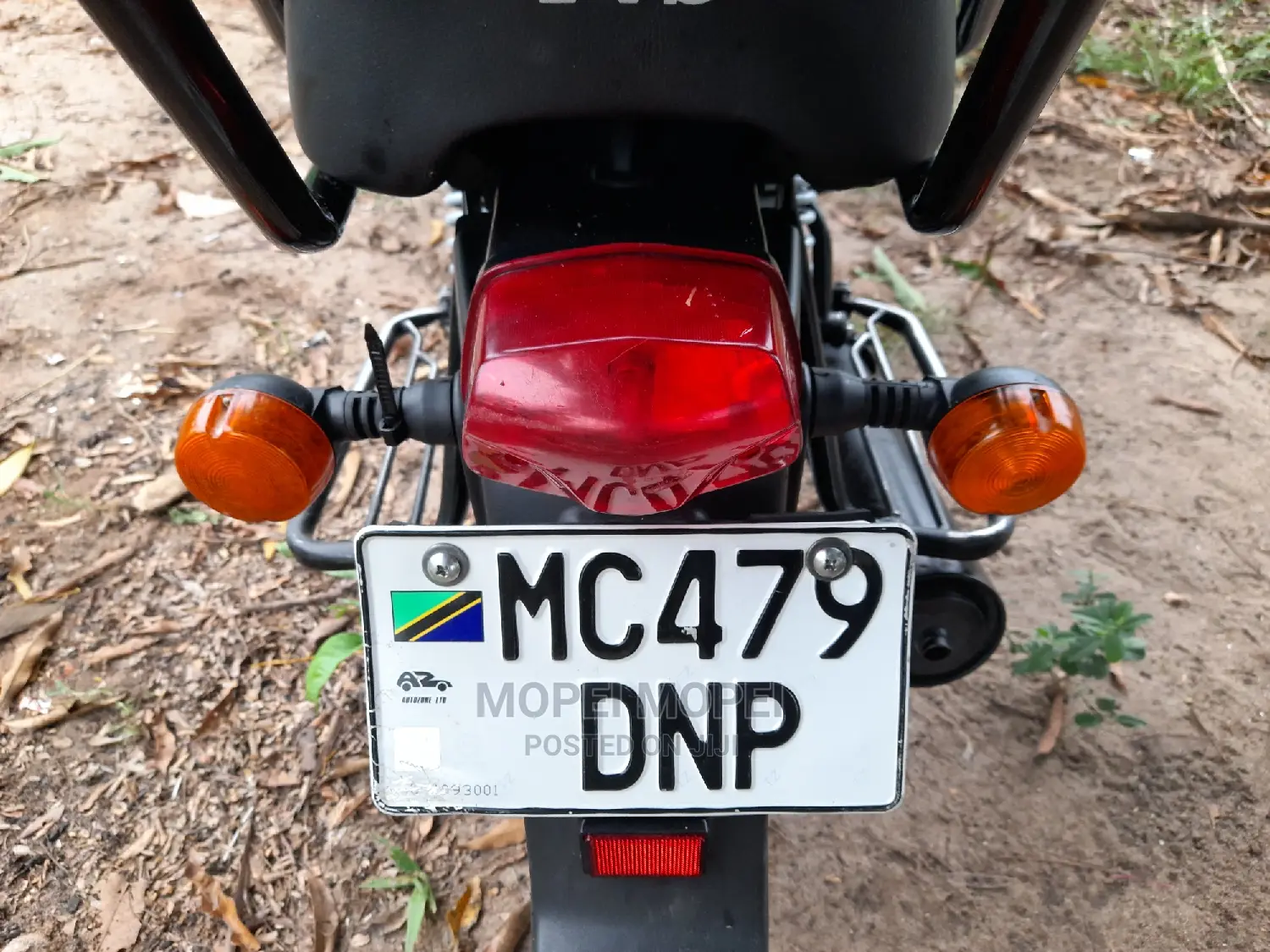 TVS 2022 Black