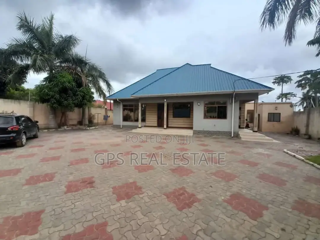 4bdrm House in Tuangoma, Kigamboni for Sale