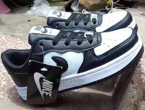 Kid's Unisex Nike