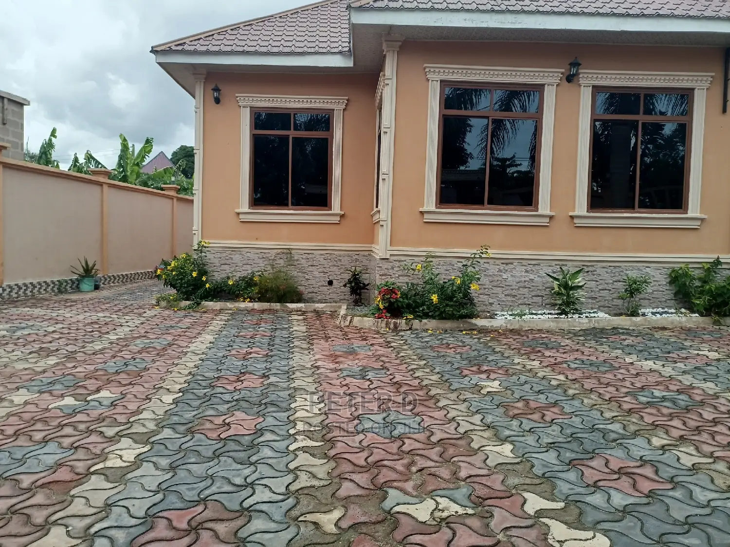 3bdrm House in Mbezi for Sale