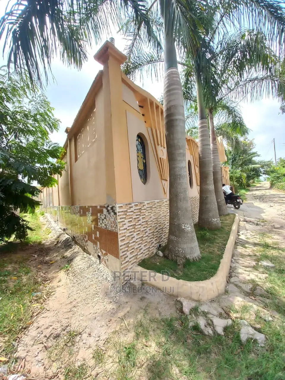 3bdrm House in Mbezi for Sale