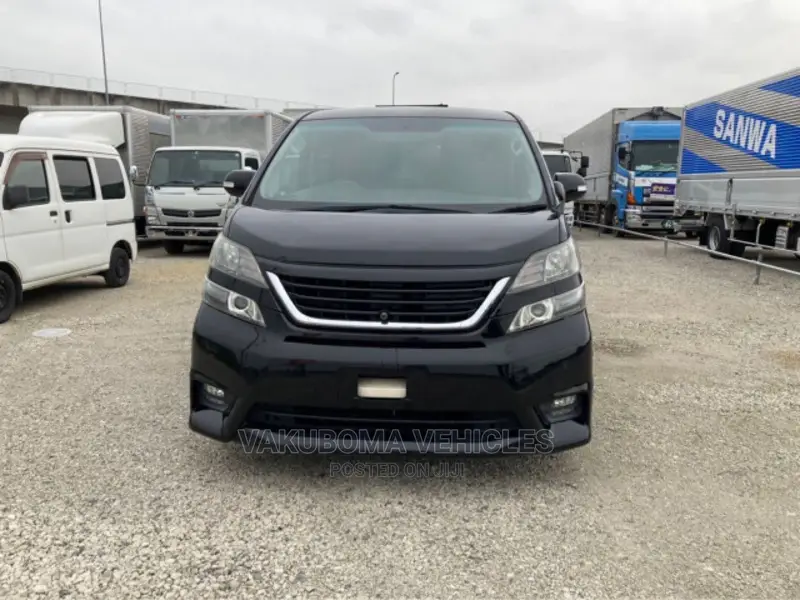 Toyota Vellfire 2010 Black