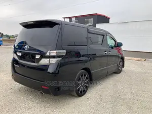 Toyota Vellfire 2010 Black
