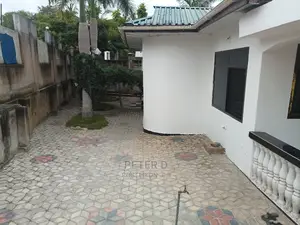 3bdrm House in Mbezi for Sale