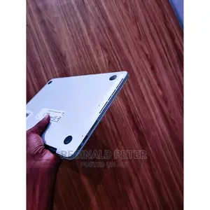 Laptop Apple MacBook 2014 8GB Intel Core i5 SSD 256GB