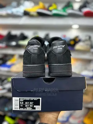 Air Force Louis Vuitton Black
