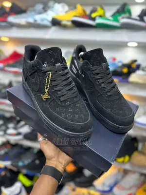 Air Force Louis Vuitton Black