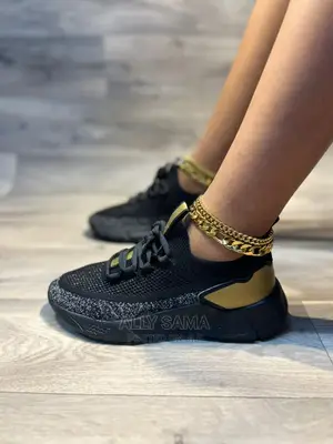 Lady's Sneakers Shoes Black