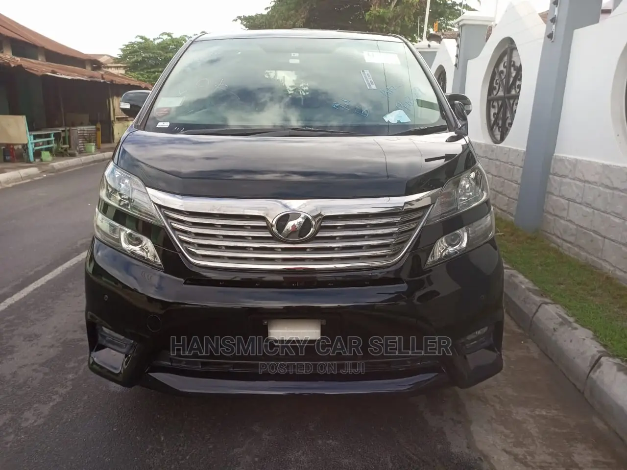 Toyota Vellfire 2010 Gray