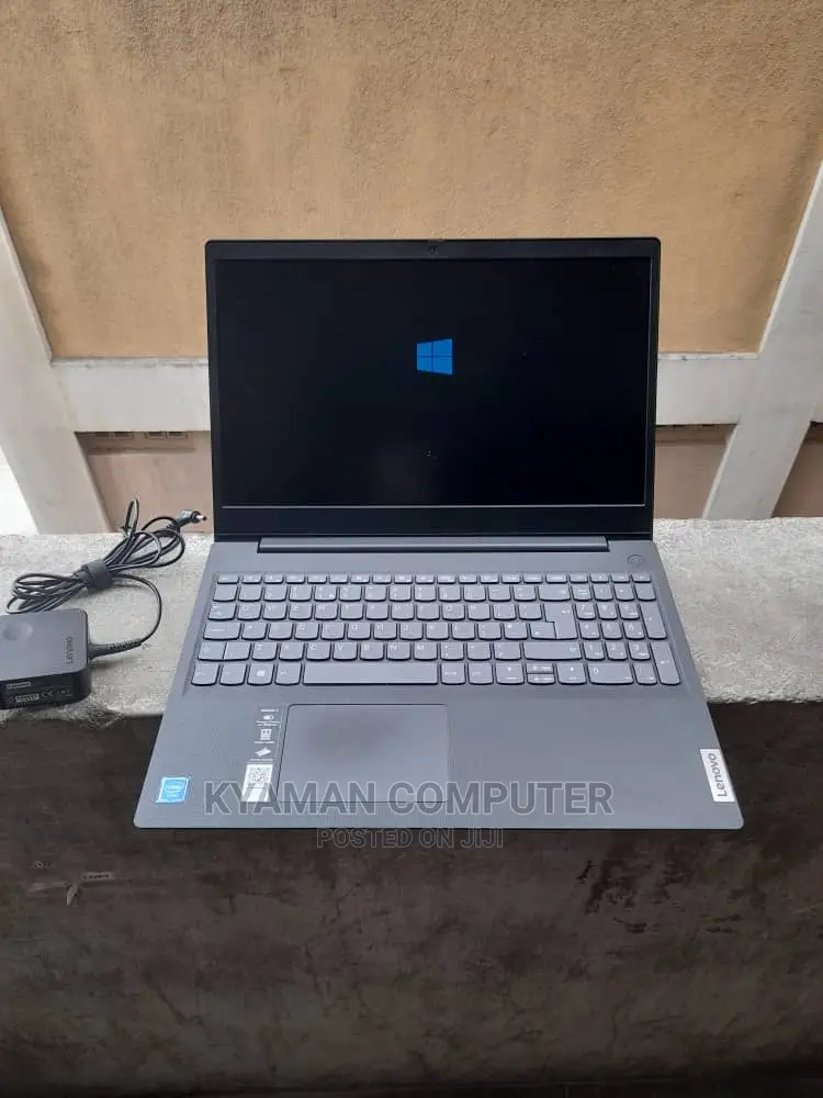 Laptop Lenovo IdeaPad 1 4GB Intel HDD+SSD 500GB