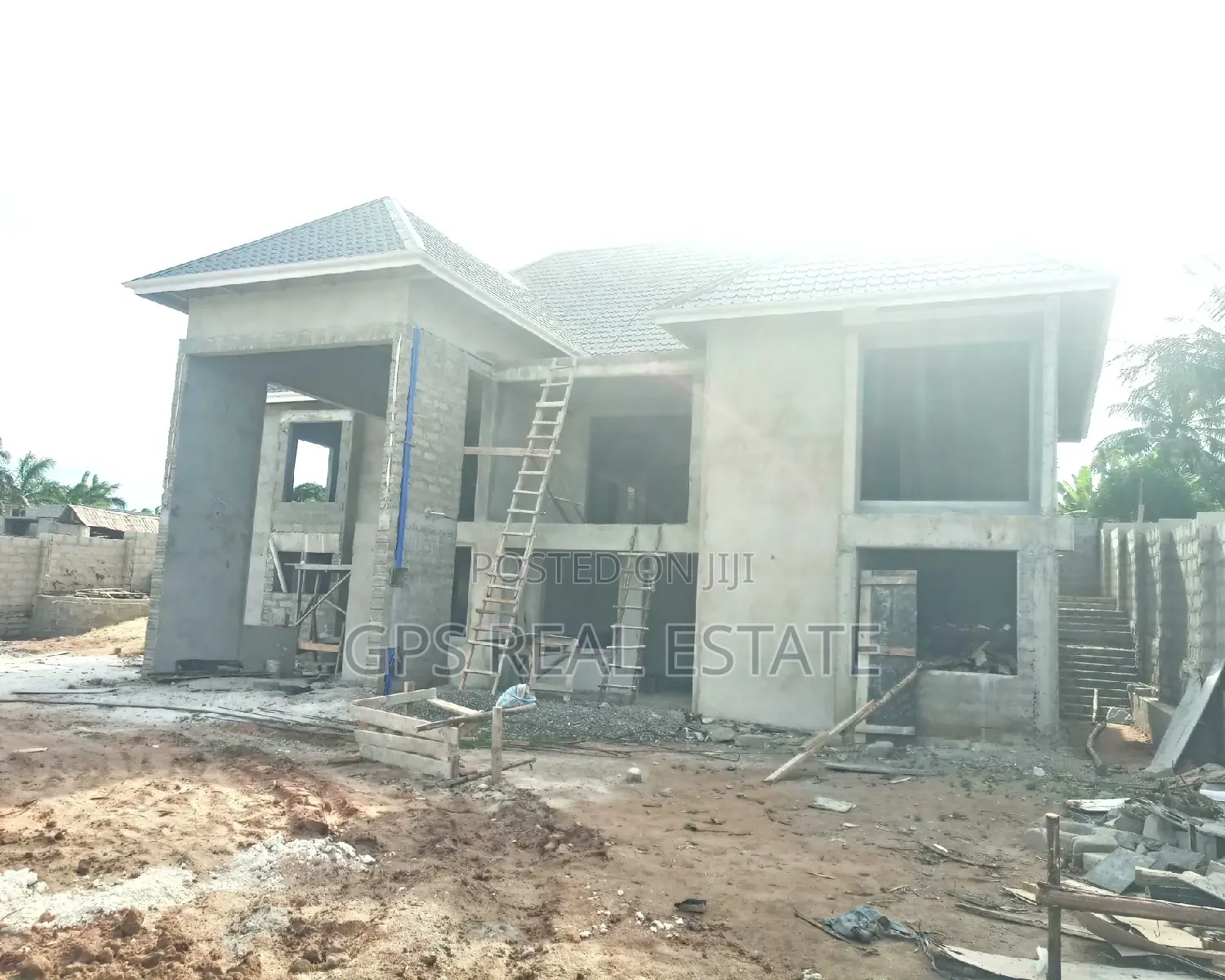 5bdrm Mansion in Kibada, Kigamboni for Sale