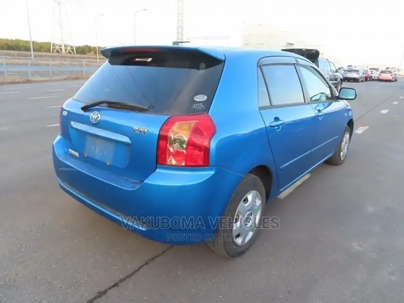 Toyota Corolla RunX 2005 Blue