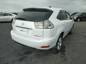 Toyota Harrier 2006 Pearl