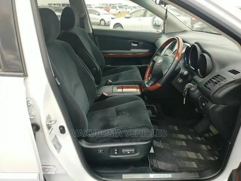Toyota Harrier 2006 Pearl