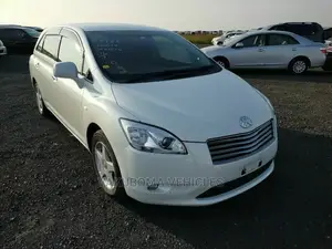 Toyota Mark X Zio 2007 White