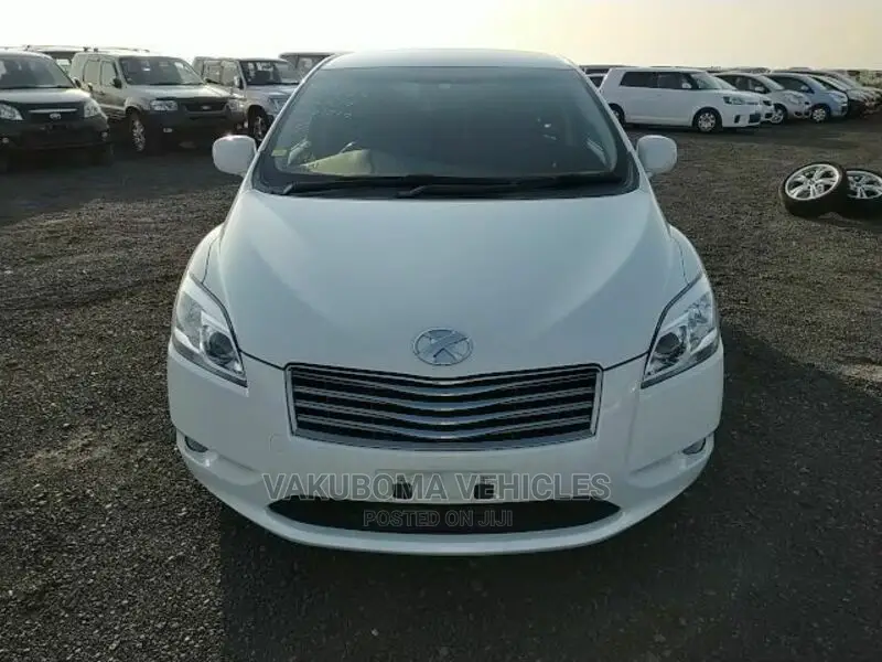Toyota Mark X Zio 2007 White
