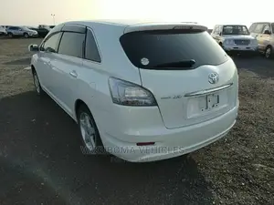 Toyota Mark X Zio 2007 White