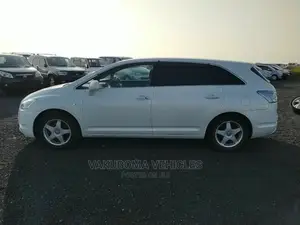 Toyota Mark X Zio 2007 White