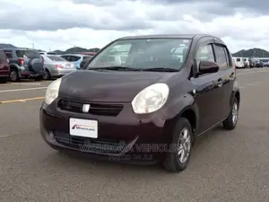 Toyota Passo 2012 Burgandy