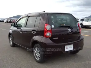 Toyota Passo 2012 Burgandy