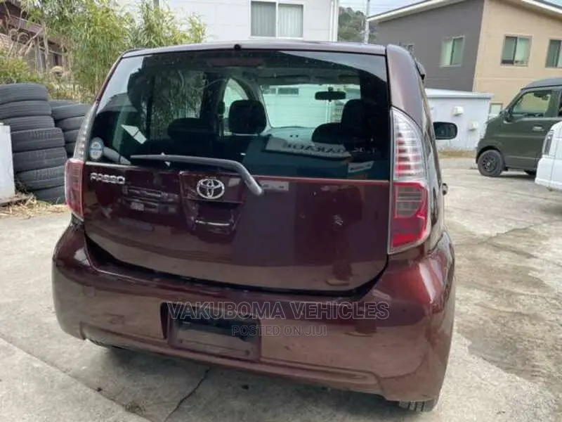 Toyota Passo 2009 Brown