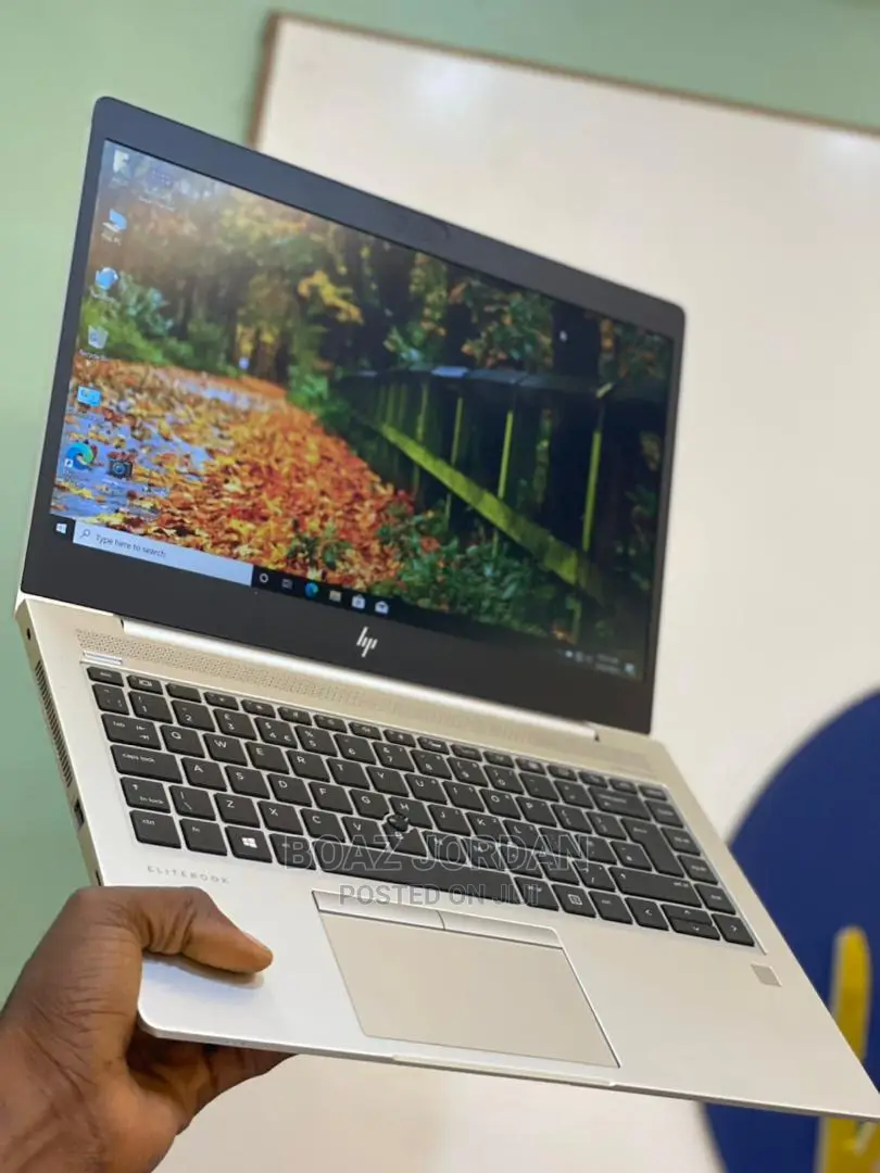 New Laptop HP 8GB Intel Core I7 SSD 256GB