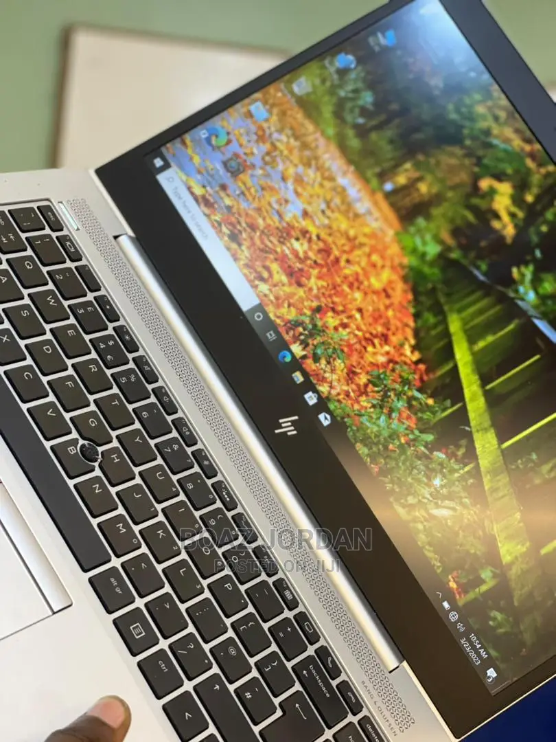 New Laptop HP 8GB Intel Core I7 SSD 256GB