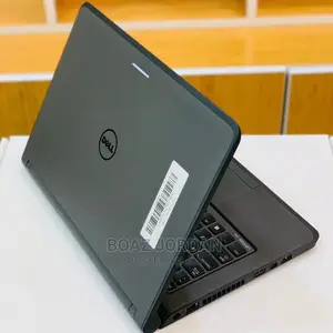 New Laptop Dell Latitude 3180 4GB Intel Core I5 HDD 500GB