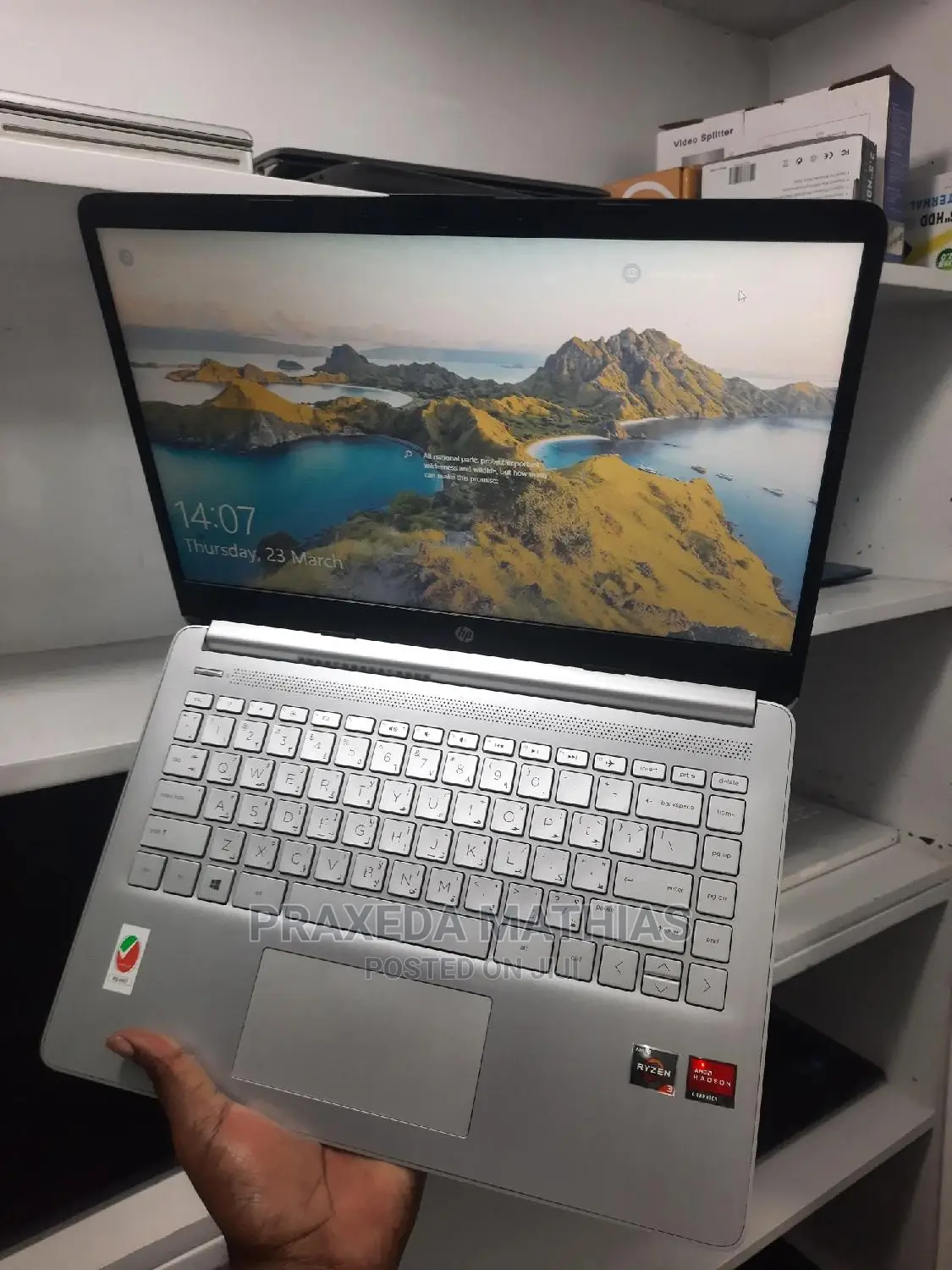 Laptop HP 14-Dq2031tg 8GB AMD Ryzen 3 SSD 256GB