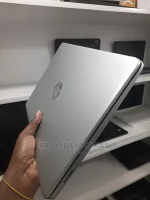 Laptop HP 14-Dq2031tg 8GB AMD Ryzen 3 SSD 256GB