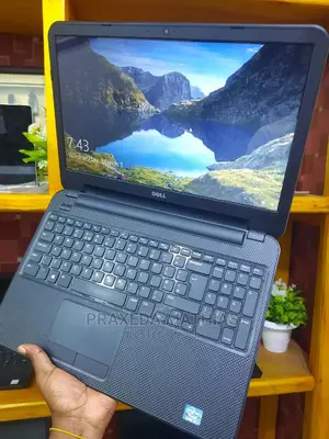 Laptop Dell Inspiron 15 3521 4GB Intel Core I3 HDD 500GB
