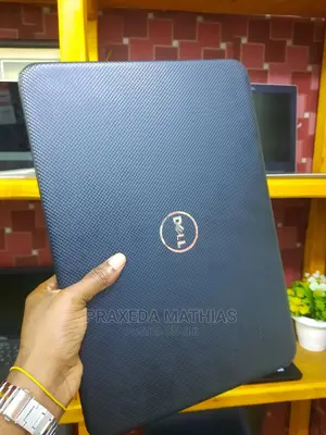 Laptop Dell Inspiron 15 3521 4GB Intel Core I3 HDD 500GB
