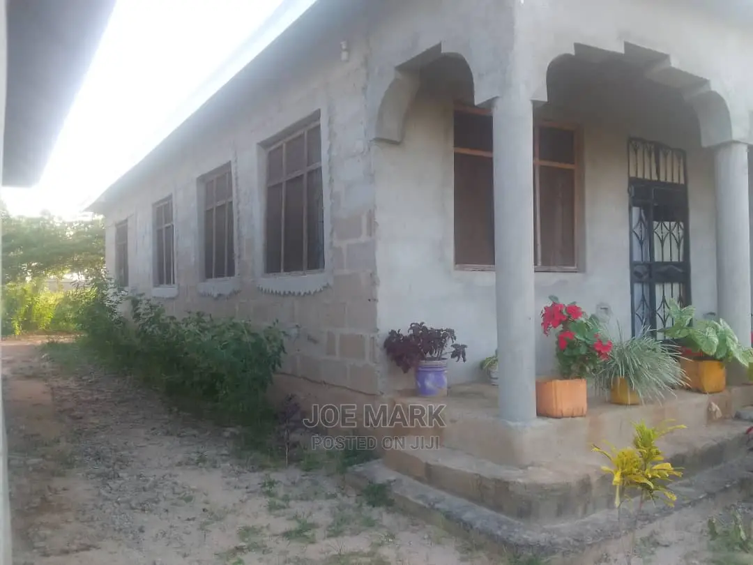 3bdrm House in Markreal Estate, Kibaha for Sale