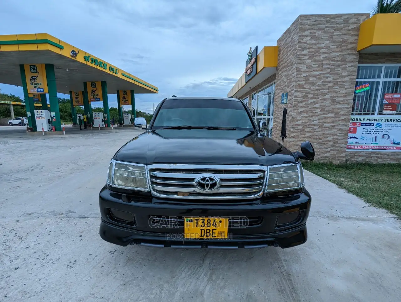 Toyota Land Cruiser HDJ 100 2004 Black