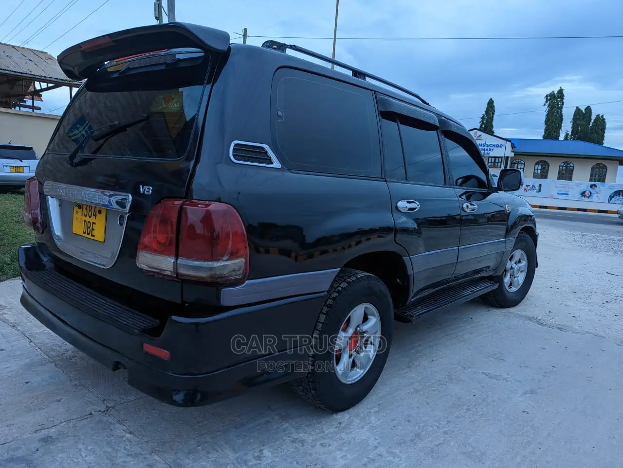Toyota Land Cruiser HDJ 100 2004 Black