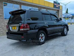 Toyota Land Cruiser HDJ 100 2004 Black
