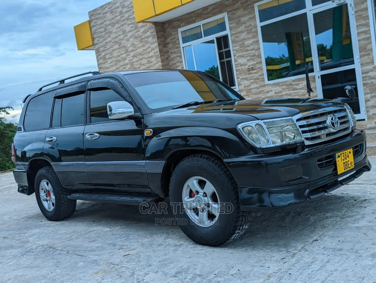 Toyota Land Cruiser HDJ 100 2004 Black