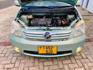 Toyota Raum 1.5 FWD 2004 Blue