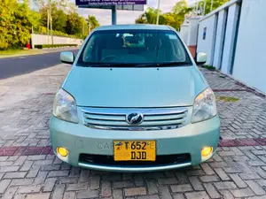 Toyota Raum 1.5 FWD 2004 Blue