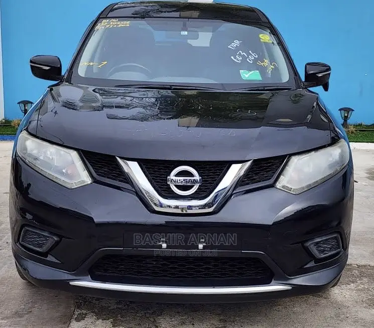 Nissan X-Trail SV Premium 2014 Black