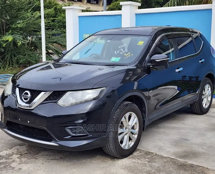 Nissan X-Trail SV Premium 2014 Black