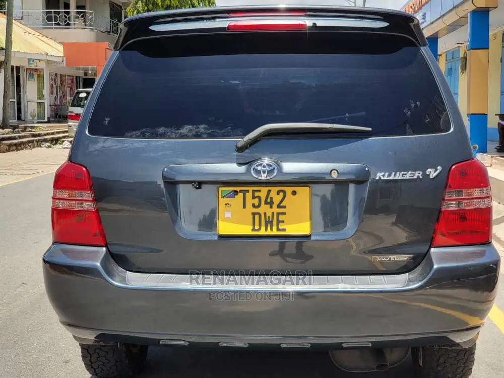 Toyota Kluger 2005 Black