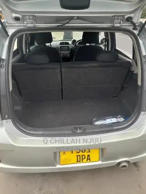 Toyota Passo 2007 Silver