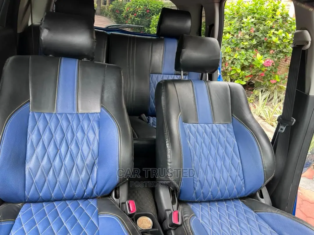 Toyota IST 2004 Blue