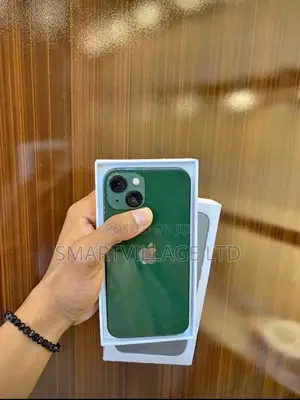 Apple iPhone 13 128 GB Green